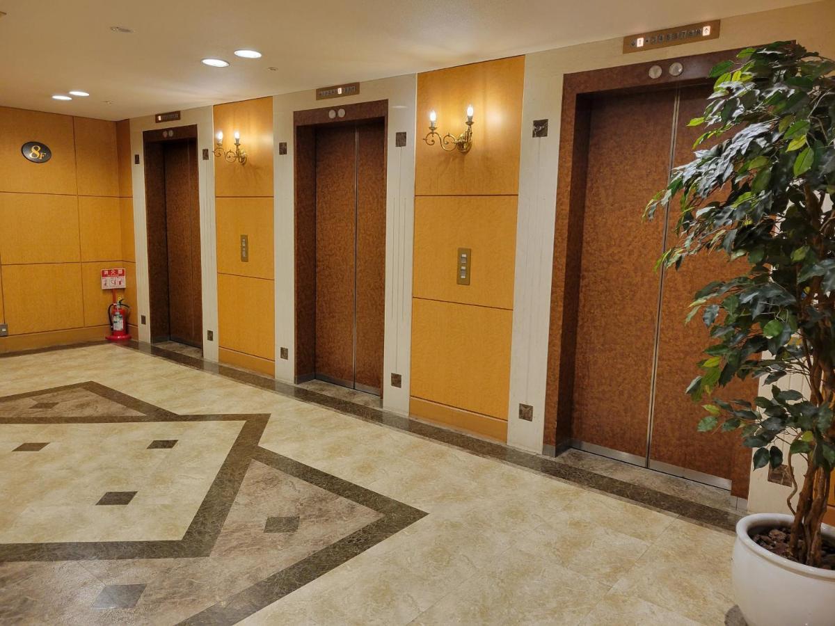 Hotel Osaka Castle Екстер'єр фото