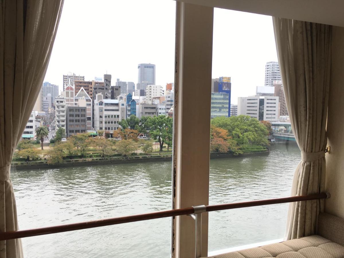 Hotel Osaka Castle Екстер'єр фото